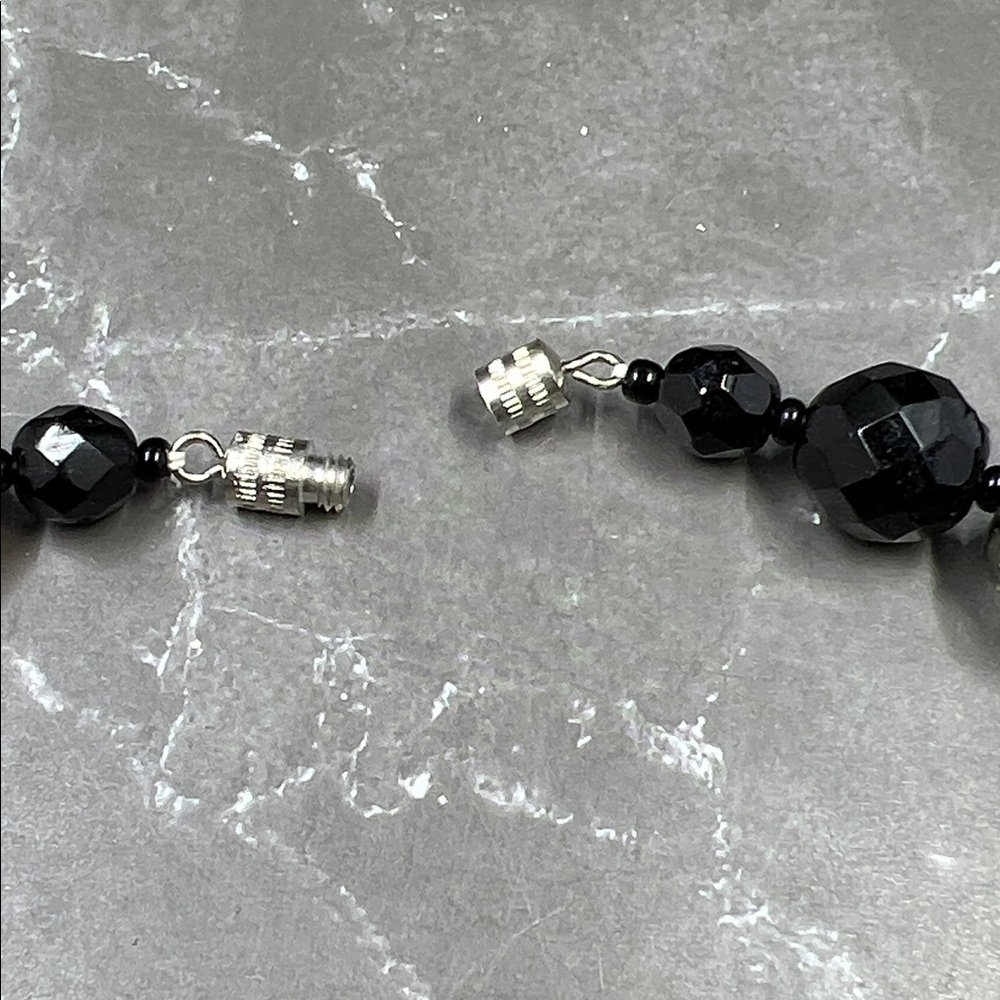 Vintage KMT Faceted Crystal Bead Jet Black Necklace - Picture 5 of 6